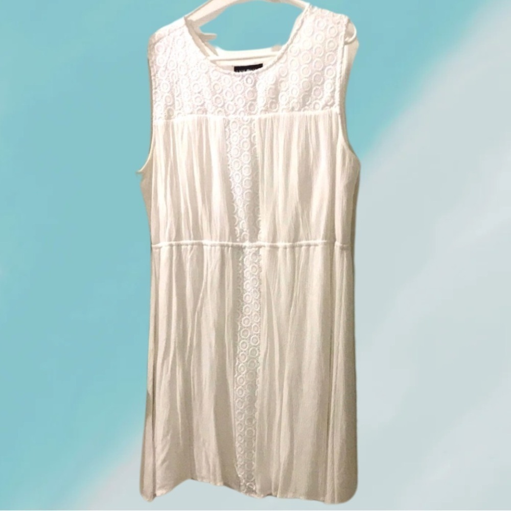 Lane Bryant White sleeveless knee length
